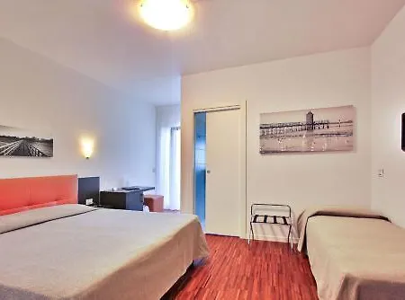 Hotel Simi Lan Lignano Sabbiadoro
