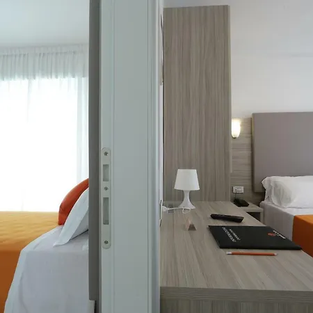 Simi Lan Hotel Lignano Sabbiadoro